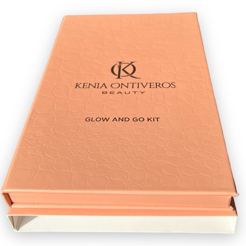 🆕 ⭐️Host Pick⭐️ Kenia Ontiveros: Birthday Glow Up Collection- Blush & Go Kit